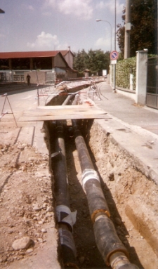 Welding and installation of a DN300 teleheating pipe near Rho (MI) on behalf of A2A (1)