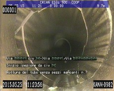 Video-inspection of a damaged pipe (1)